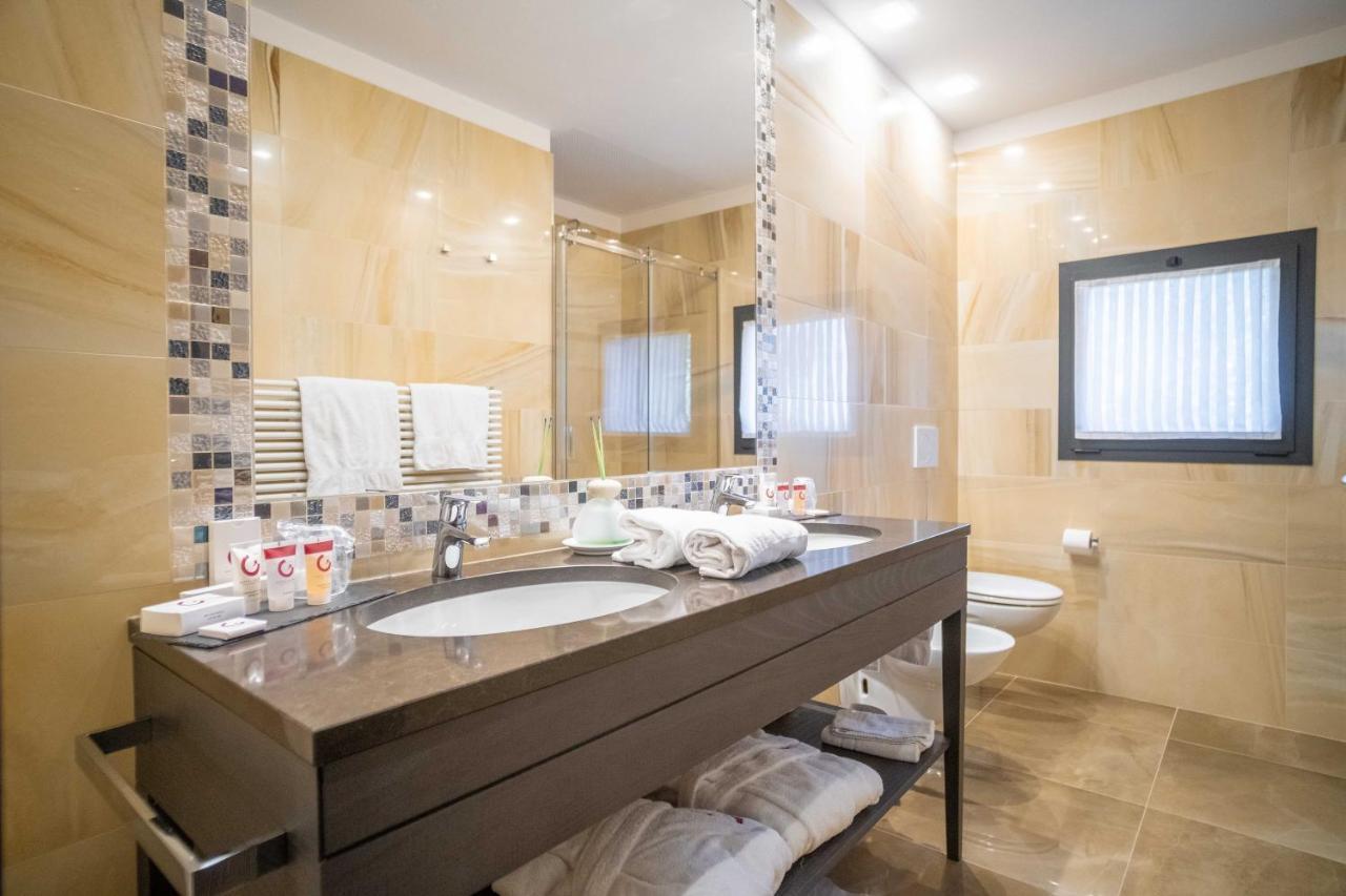 Hotel Guerro Кастельветро-ді-Модена Екстер'єр фото