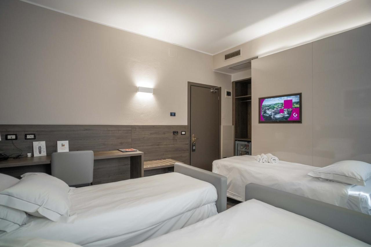 Hotel Guerro Кастельветро-ді-Модена Екстер'єр фото